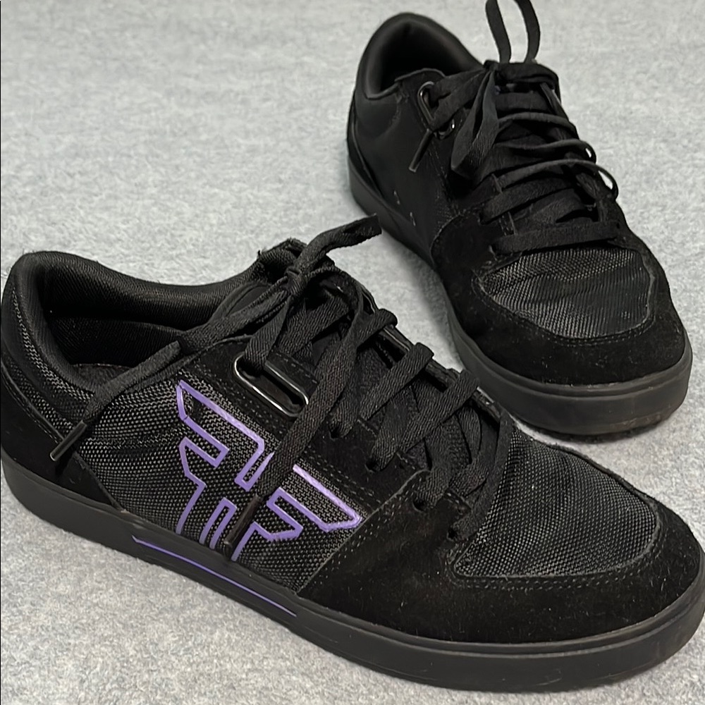 Fallen Patriot Skater Shoes Mens Size 8 Black Purple Streetwear